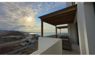 DEPARTAMENTO FRENTE AL MAR EN CIUDAD DEL MAR, MANTA