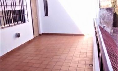 Venta Casa 5 Ambientes C/Quincho, Pileta  Bernal Oeste