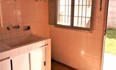Venta Casa 5 Ambientes C/Quincho, Pileta  Bernal Oeste