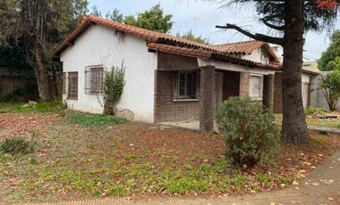 CHALET A RECICLAR DE 3 AMBIENTES EN VENTA - BELLA VISTA - NUEVO PRECIO