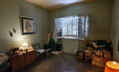 CHALET A RECICLAR DE 3 AMBIENTES EN VENTA - BELLA VISTA - NUEVO PRECIO