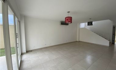 ALQUILER CASA BRISAS DEL GOLF