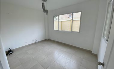ALQUILER CASA BRISAS DEL GOLF
