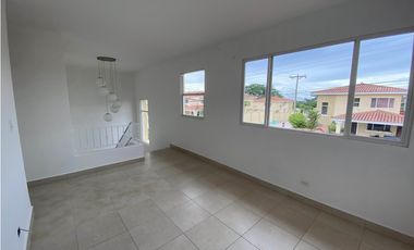 ALQUILER CASA BRISAS DEL GOLF