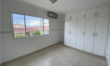 ALQUILER CASA BRISAS DEL GOLF