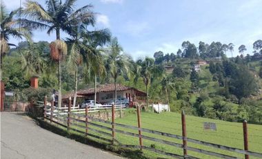 Finca en Venta Loma de los Bernal Medellin