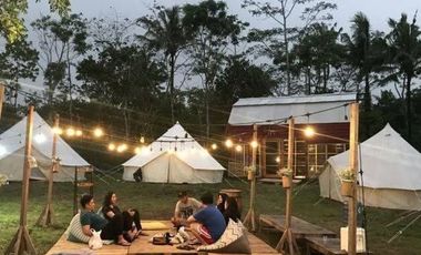 Villa 2 Lantai Asri dan Nyaman di Puncak View Gunung Gede Pangrango dan Cianjur City Light Harga Cuma 400 juta-an.