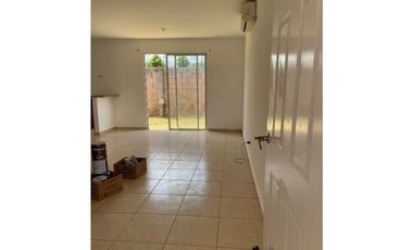 VENDO CASA EN LA CHORRERA LA ARBOLEDA LAS MAGNOLIAS 3R