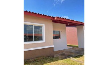 VENDO CASA EN LA CHORRERA LA ARBOLEDA LAS MAGNOLIAS 3R