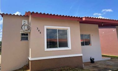 VENDO CASA EN LA CHORRERA LA ARBOLEDA LAS MAGNOLIAS 3R