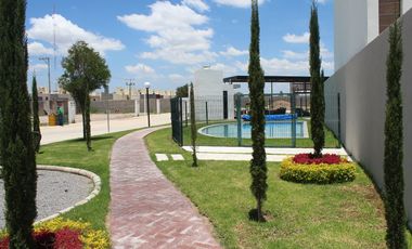 CASA EN VENTA EN PRIVADA , ATRAS DE IGLESI DE VILLA DE POZOS