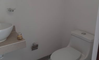 CASA EN VENTA EN PRIVADA , ATRAS DE IGLESI DE VILLA DE POZOS