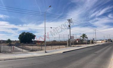 Se vende terreno en Tlacote el Bajo, Querétaro, con frente a la carretera a Mompaní