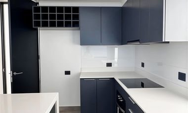 Casa Townhouse en Venta 4 Dormitorios Las Condes San Damián