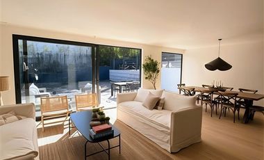 Casa Townhouse en Venta 4 Dormitorios Las Condes San Damián