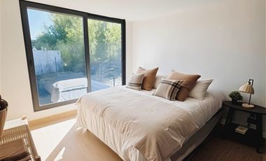 Casa Townhouse en Venta 4 Dormitorios Las Condes San Damián