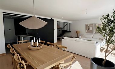 Casa Townhouse en Venta 4 Dormitorios Las Condes San Damián