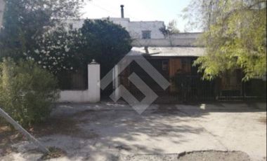 Casa en Venta en Av. Clotario Blest / Alhué