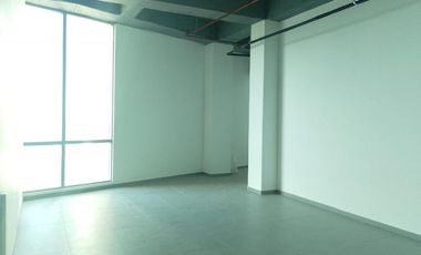 oficina en arriendo en via 40. Cod A91164