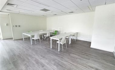 Amplia Oficina en Arriendo, Parque Araucano, Las Condes