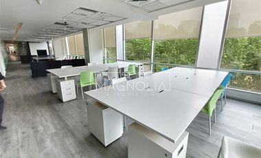 Amplia Oficina en Arriendo, Parque Araucano, Las Condes