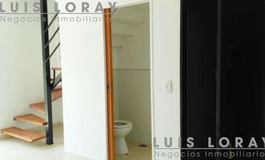 Departamento tipo dúplex ubicado a 600 metros de la estación.