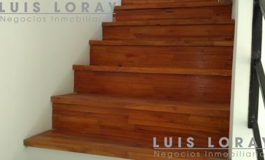 Departamento tipo dúplex ubicado a 600 metros de la estación.