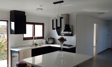Casa en Venta en Condominio Mantagua