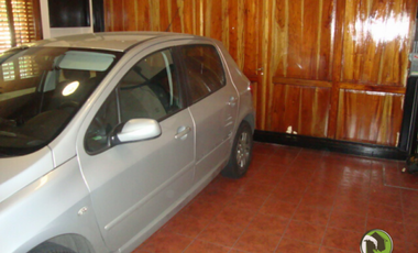 EXCELENTE CASA EN VENTA - QUILMES.