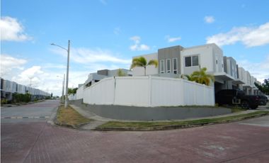 Vendo casa PH AUGUSTA  EN PASEO DEL NORTE BRISAS DE GOLF