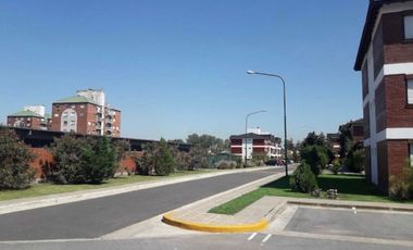 Departamento en venta en Ezpeleta Este
