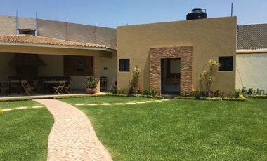 Casa en Condominio en Centro Jiutepec, Jiutepec, Morelos CAEN-195-Cd*