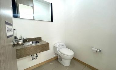 Oficina en Venta  en El Poblado