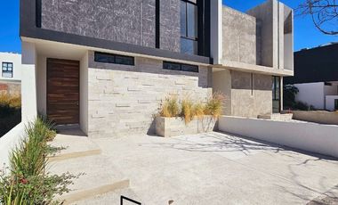 ‼RESIDENCIA DE 3 RECÁMARAS EN COTO PRIVADO CON VIGILANCIA 24 HRS AL NORTE DE CO