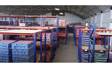 ¡Oportunidad de Inversión en Piura! Venta de Local Industrial-Comercial Techado.

Te ofrecemos un amplio local industrial de 20,000 m²** estratégica