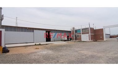 ¡Oportunidad de Inversión en Piura! Venta de Local Industrial-Comercial Techado.

Te ofrecemos un amplio local industrial de 20,000 m²** estratégica