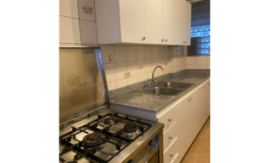 VENDO AMPLIA CASA RESIDENCIAL O COMERCIAL EN CLUB X BETANIA