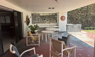 CASA EN VENTA EN FRACCIONAMIENTO CLUB DE GOLF HACIENDA SAN GASPAR EN JIUTEPEC.