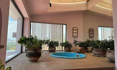 CASA EN VENTA EN FRACCIONAMIENTO CLUB DE GOLF HACIENDA SAN GASPAR EN JIUTEPEC.