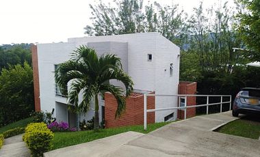 casa condominio en venta en alfaguara, senderos de verde horizonte. Cod V12828