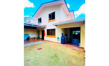 Venta de casa en Senderos de Bambu, Nuevo Arraijan