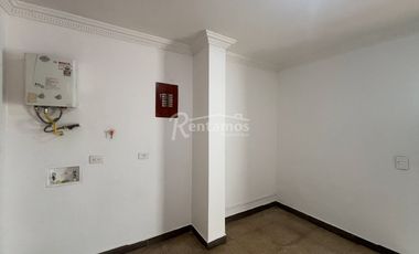 casa en arriendo en loma de las brujas. Cod A776873