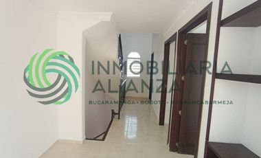 casa en arriendo en versalles. Cod A13234