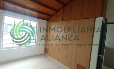 casa en arriendo en versalles. Cod A13234