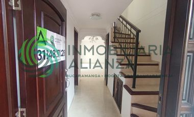 casa en arriendo en versalles. Cod A13234