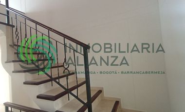 casa en arriendo en versalles. Cod A13234