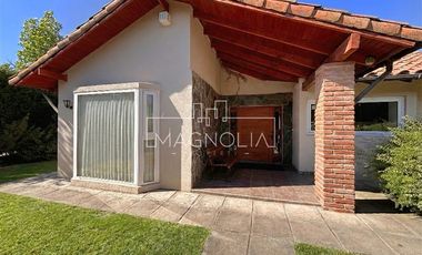 Casa en venta de 4 dorm. en Nogales, Machalí