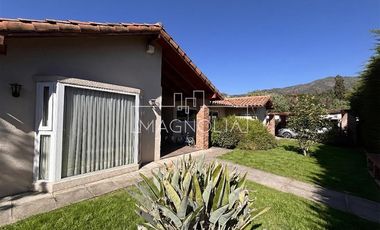 Casa en venta de 4 dorm. en Nogales, Machalí