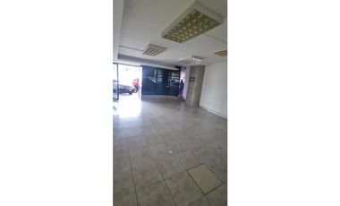 Se alquila El local de 126 mts en el Dorado $1,700