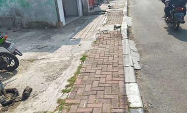 Tanah letak strategis pinggir jalan di pemuda depok 1, 8 m